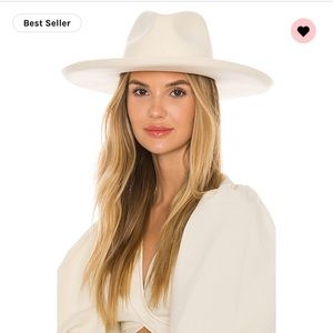 Melodic white lack of color hat